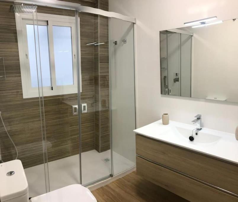 Victoria'S Apartment Boutique مالقة المظهر الخارجي الصورة