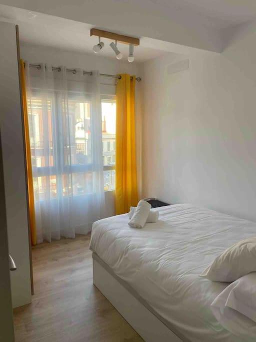 Victoria'S Apartment Boutique مالقة المظهر الخارجي الصورة
