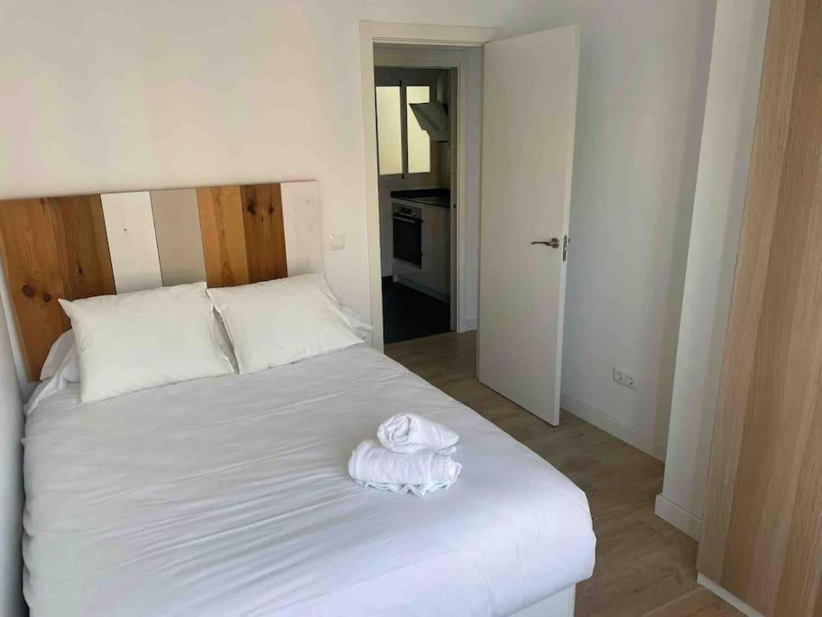 Victoria'S Apartment Boutique مالقة المظهر الخارجي الصورة