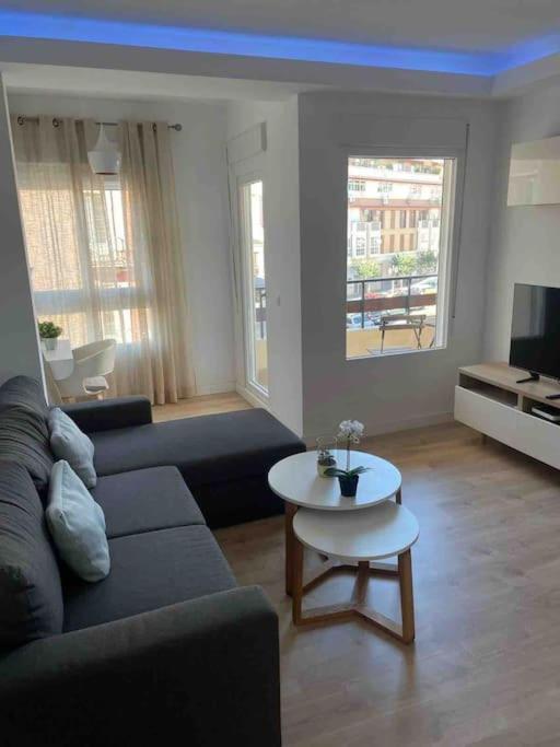 Victoria'S Apartment Boutique مالقة المظهر الخارجي الصورة